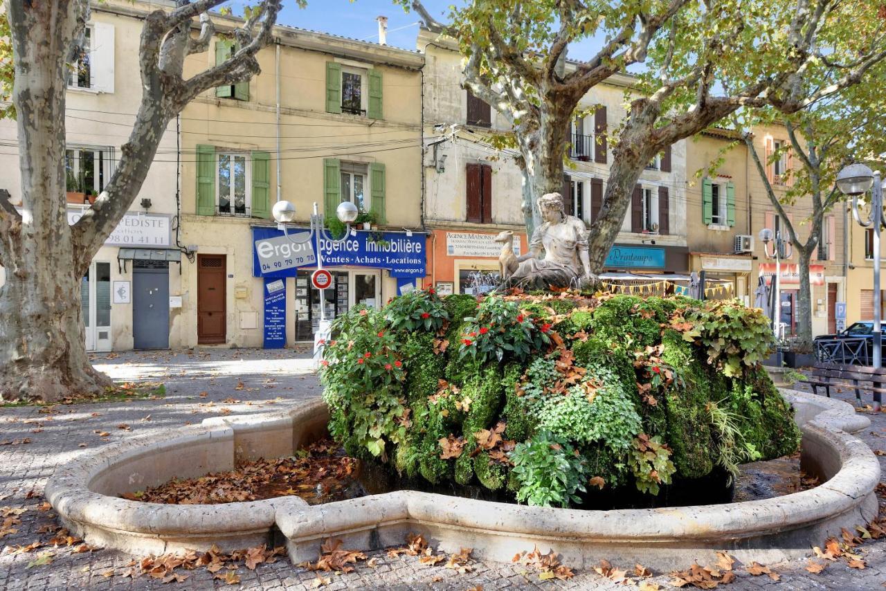 Les Nids De La Diane - Appart'Conforts Aparthotel Pertuis Bagian luar foto